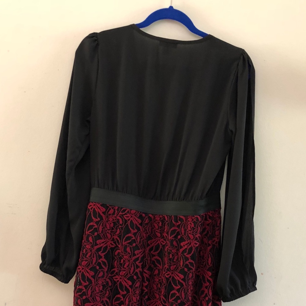 Dress - Picture 2 of 3
